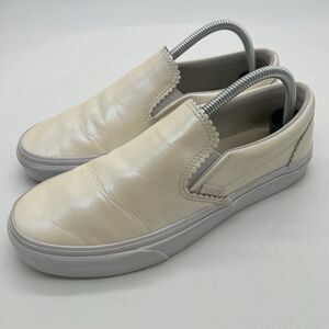 VANS Iridescent Pearl Leather Slip On Fashion Sneaker Women’s Size 9.5